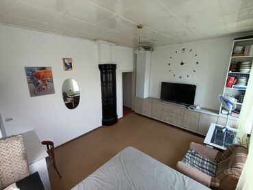 снять дом в бишкуле на длительный срок: Дом, 61 м², 4 комнаты, Риэлтор, Старый ремонт