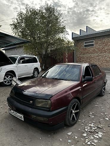 q7 audi: Volkswagen Vento: 1994 г., 1.8 л, Механика, Бензин, Седан — 1