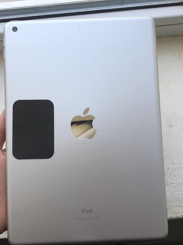 ipad air 6: İşlənmiş Apple iPad 9 (2021), 10,2", 64 GB, Ünvandan götürmə