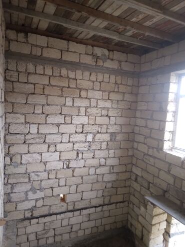 Həyət evləri və villaların satışı: 5 otaqlı, 100 kv. m, Kredit yoxdur, Təmirsiz — 10