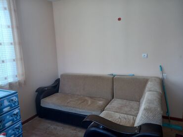 kiraye evler xalqlar dostluğu: Kiraye 1 otaq icinde kuxnasi her seraiti var .Yalniz tek xanim icin