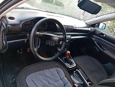 bmw 5 series f10: Audi A4: 1995 г., 1.6 л, Механика, Бензин, Седан — 4