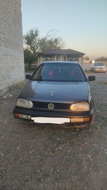 сапог двигатель: Volkswagen Golf: 1993 г., 1.6 л, Механика, Бензин, Купе