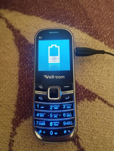 телефон fly сенсорный андроид: Digər mobil telefonlar