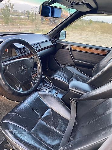 terrano 2: Mercedes-Benz W124: 1993 г., 2.2 л, Автомат, Бензин, Седан — 6