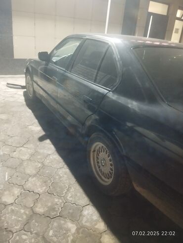 е36 бмв: BMW 5 series: 1989 г., 2 л, Механика, Бензин, Седан