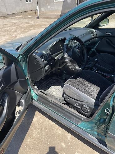 honda element: Honda Accord: 1994 г., 2 л, Механика, Бензин, Седан — 3