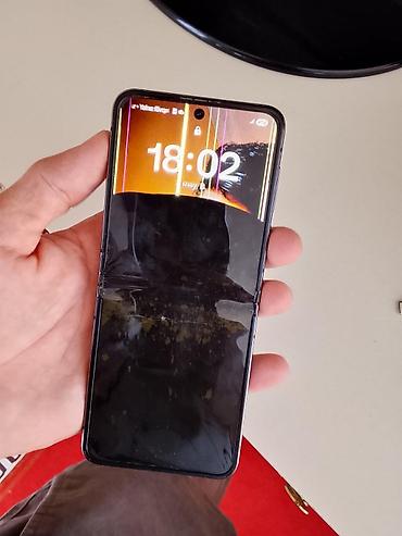 z flip 2: Samsung Galaxy Z Flip 5, rəng - Qara — 3