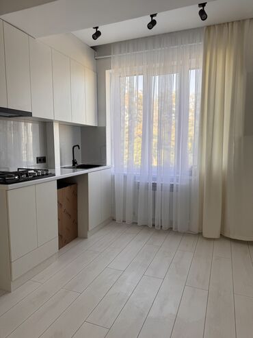 продаю дом в новопокровке нооруз: 1 комната, 31 м², Элитка, 2 этаж, Дизайнерский ремонт