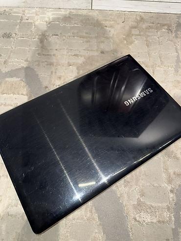 microsoft surface pro 4: Ноутбук Samsung - Серия: Samsung (логотип на крышке), классический — 2