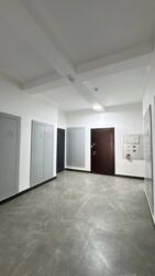 Продажа квартир: 2 комнаты, 79 м², 2 этаж — 19