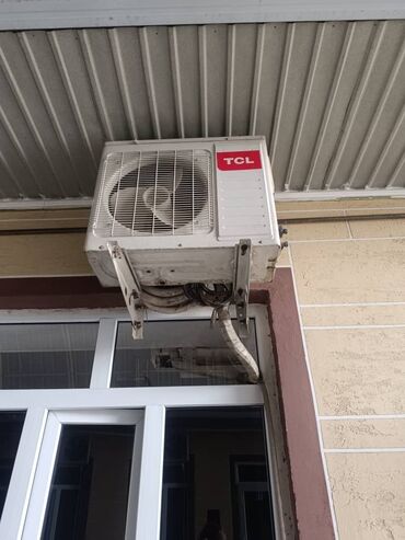 Установка кондиционеров: Монтаж и сервис кондиционеров (напольно‑потолочные/колонные системы) — 16