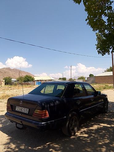 фургоны категории б: Mercedes-Benz W124: 3 л | 1993 г. Седан — 4