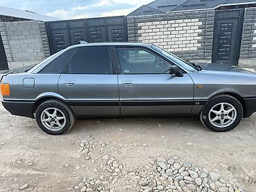 a4 b7: Audi 80: 1991 г., 1.8 л, Механика, Бензин, Седан — 3