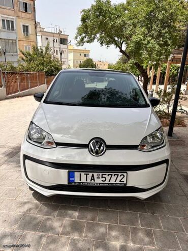 Volkswagen: Volkswagen Up: 1 l. | 2017 έ. Χάτσμπακ