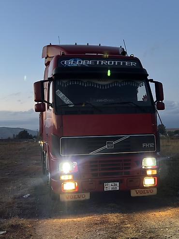 мини кму: Тягач, Volvo, 2000 г., Самосвал — 1