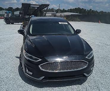 dinamo ford focus: Ford Fusion: 2 l | 2019 il 214000 km Sedan — 4