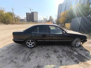 машина электронный: Mercedes-Benz E-Class: 2001 г., 2.7 л, Механика, Дизель, Седан