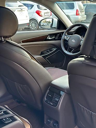 9 c: Прокат KIA K7 2018 года выпуска, объем двигателя 2.2 дизель — 7
