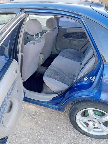 rd 1: Toyota Corolla: 1998 г., 1.6 л, Механика, Бензин, Хэтчбэк — 9