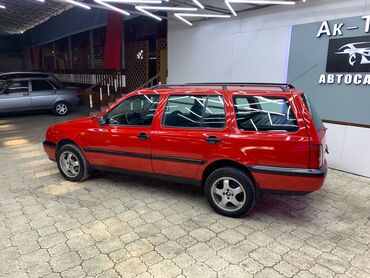 Volkswagen: Volkswagen Golf: 1996 г., 2 л, Механика, Бензин