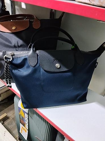 Сумка Longchamp Le Pliage, компактный формат с короткими ручками. - at lalafo.kg Сумка Longchamp Le Pliage, компактный формат с короткими ручками. -