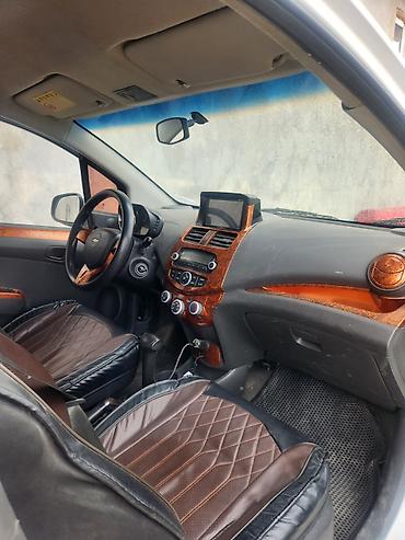 аренда chevrolet spark под выкуп: Chevrolet Spark: 2014 г., 1 л, Автомат, Газ, Хэтчбэк — 5