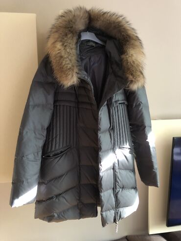 ženske zimske jakne h m: PS Fashion, M (EU 38), Jednobojni, Sa postavom, Perje