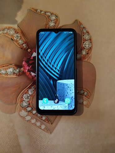 vegaset telefon: Samsung Galaxy A03s, 32 ГБ, цвет - Черный, Отпечаток пальца