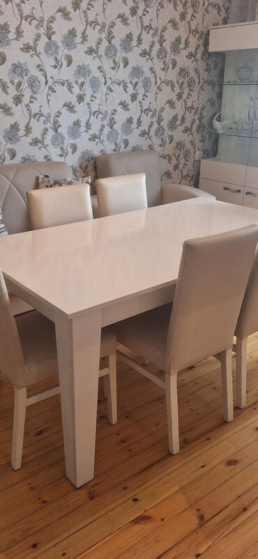 белая спальня прованс: Qonaq otağı üçün, İşlənmiş, Açılan, Dördbucaq masa, 6 stul