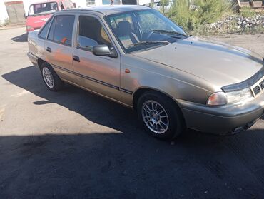 Daewoo: Daewoo Nexia: 2007 г., 1.5 л, Механика, Бензин, Седан