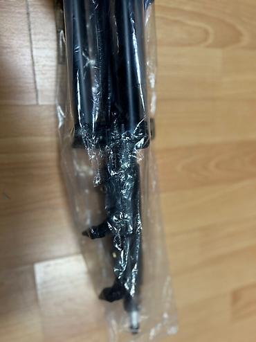 Другие аксессуары для фото/видео: Продается стойка 2,8 метра, ( толстый а не тонький) 35мм и держатель — 12