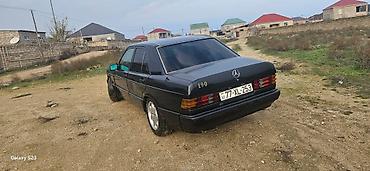 190 ehtiyat: Mercedes-Benz 190 (W201) sedan - Kuzov: 4 qapılı sedan, qara rəng - — 9