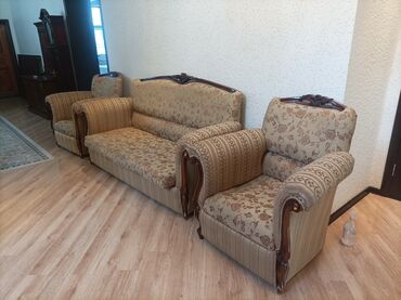 Гарнитуры для зала: Гарнитур для зала, Б/у, Кресло, Диван, Дерево, Самовывоз at lalafo.kg — 3 Гарнитуры для зала: Гарнитур для зала, Б/у, Кресло, Диван, Дерево, Самовывоз — 3