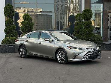 полики багажника 4runner: Lexus ES: 2023 г., 2.5 л, Автомат, Гибрид, Седан — 2