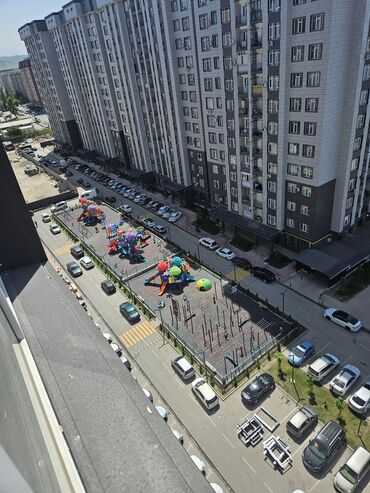 продаю квартира ихлас акунбаева чапаева: 2 комнаты, 65 м², Элитка, 11 этаж, ПСО (под самоотделку)