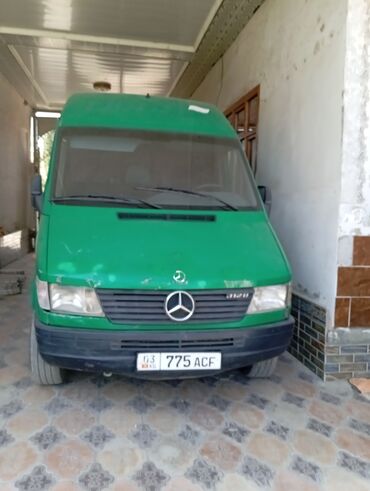 Mercedes-Benz: Mercedes-Benz 220: 1999 г., 2.9 л, Механика, Дизель, Фургон