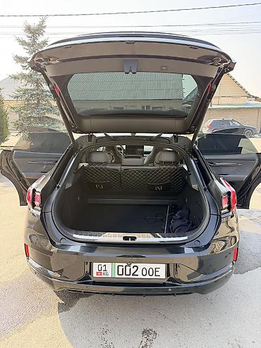 Zeekr: Zeekr 001: | 2023 г — 9