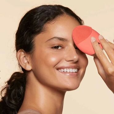 Parfemi: Oriflame kozmetika 
a mozete se i uclaniti — 10