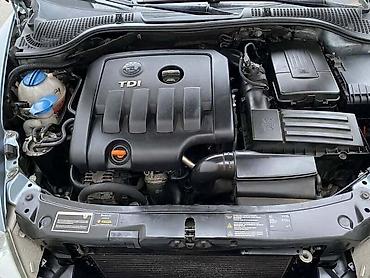reno clio 2002: ŠKODA OCTAVIA II 2.0TDI - KOMPLETAN AUTO U DELOVIMA | Kompletan — 3