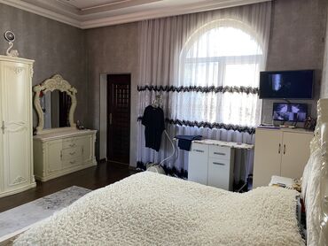 Köhnə tikili: Bakı, NZS, 6 otaqlı, Köhnə tikili, m. 8 Noyabr, 160 kv. m -da lalafo.az — 20 Köhnə tikili: Bakı, NZS, 6 otaqlı, Köhnə tikili, m. 8 Noyabr, 160 kv. m — 20