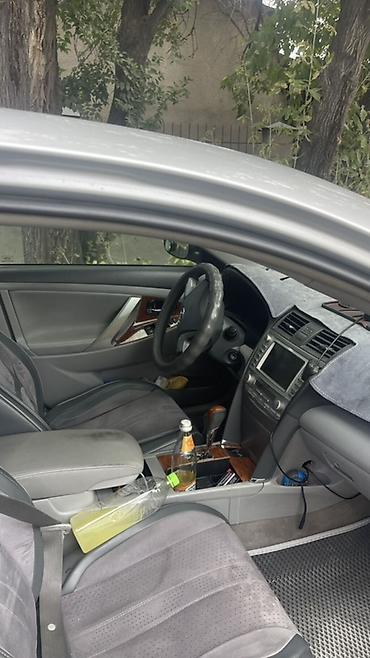 Транспорт: Toyota Camry: 2010 г., Автомат, Бензин, Седан — 2