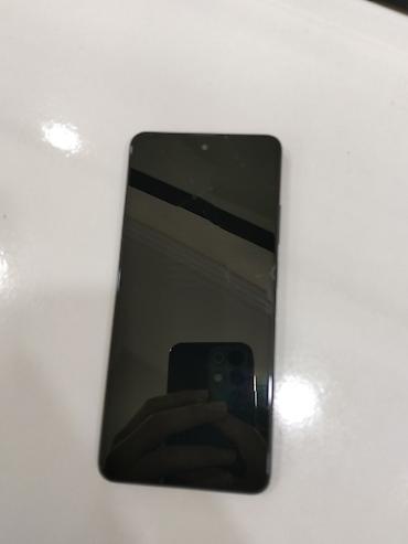 kamera satılır: Oppo A60, 256 GB, rəng - Bənövşəyi, Qırıq, Sensor, Barmaq izi — 2