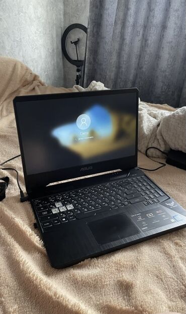 зарядник на ноутбук: Ноутбук, Asus, 8 ГБ ОЗУ, Intel Core i5, 15.6 ", Б/у, Для работы, учебы, память HDD