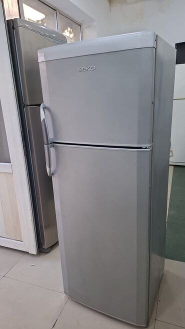 Separatorlar: 2 qapılı Beko Soyuducu Satılır, rəng - Boz