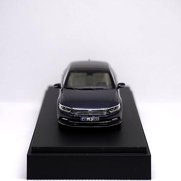 pokemon karti: Volkswagen Passat B8 modeli, dealer edition • İstehsalçı - Herpa • — 4