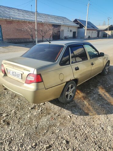 Daewoo: Daewoo Nexia: 2009 г., 1.6 л, Механика, Бензин, Седан