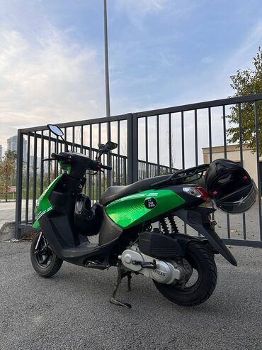 Mopedlər,skuterlər: - ZIGZAG, 5000 km — 8