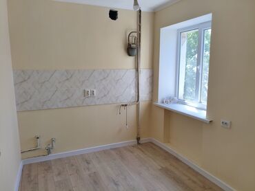 пишпек дом продать: 2 комнаты, 41 м², Индивидуалка, 3 этаж, Евроремонт