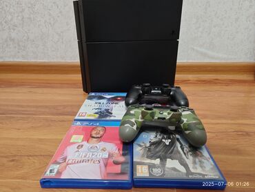 б у игровые компьютеры: Продаю PS4 (500gb) Закаченные игры 8шт. плюс 5 дисков В комплекте 2